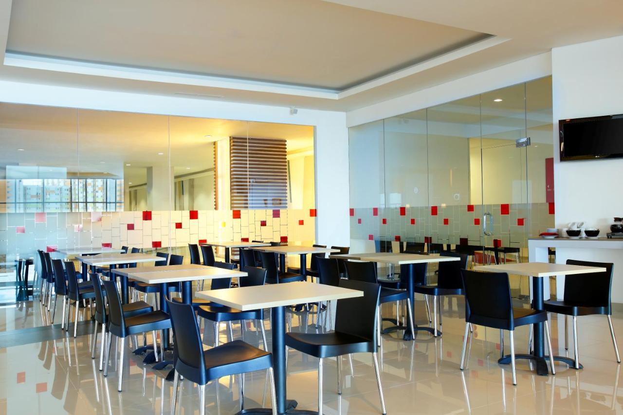 Amaris Hotel Seasons City Cakarta Dış mekan fotoğraf