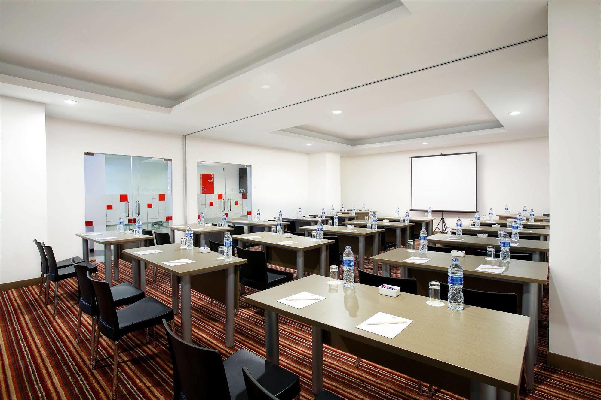 Amaris Hotel Seasons City Cakarta Dış mekan fotoğraf