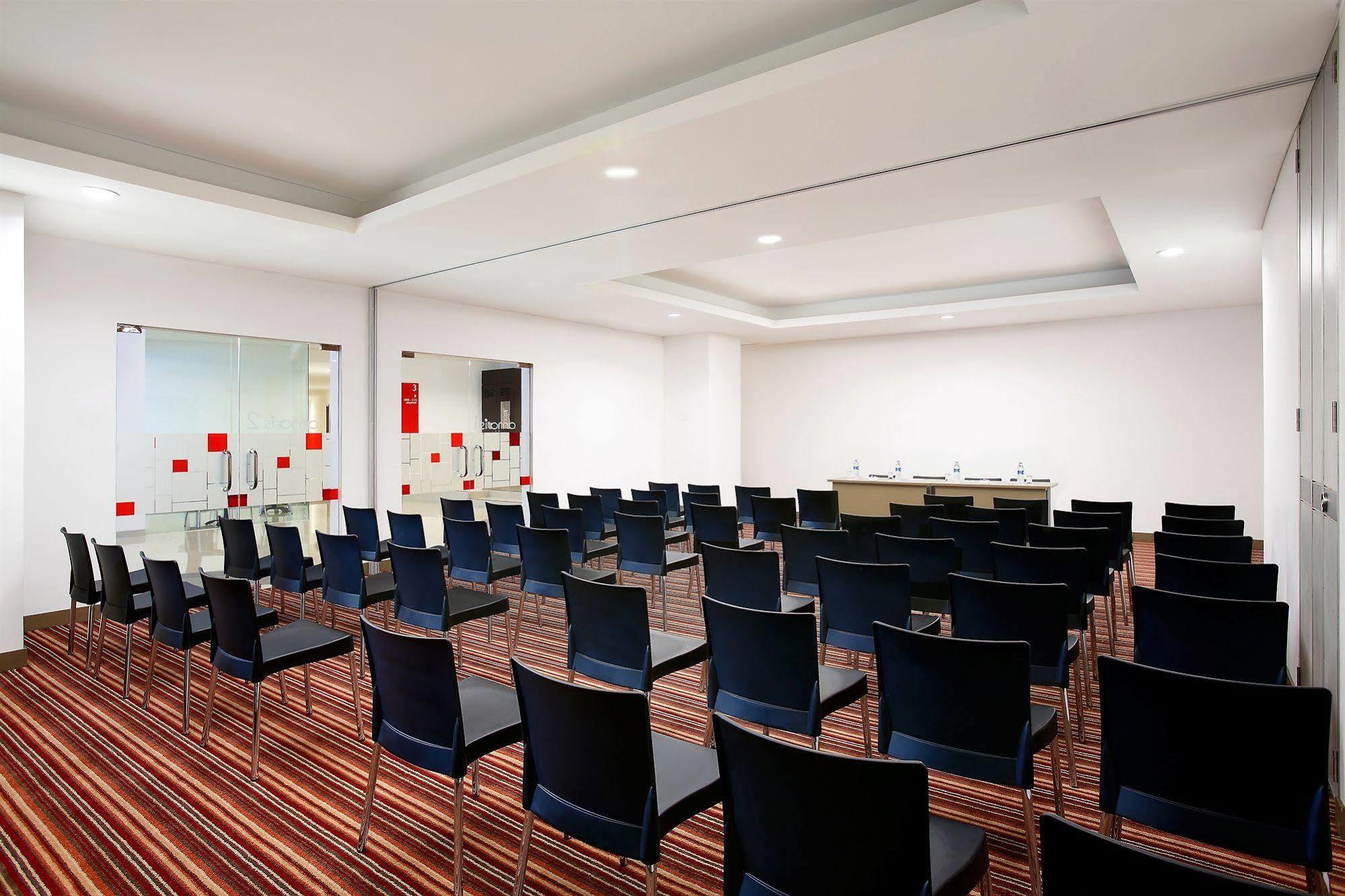 Amaris Hotel Seasons City Cakarta Dış mekan fotoğraf